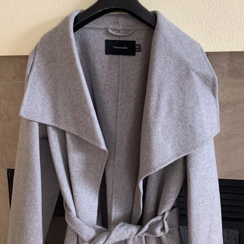 Gorgeous gray coat - Picture 5 of 7